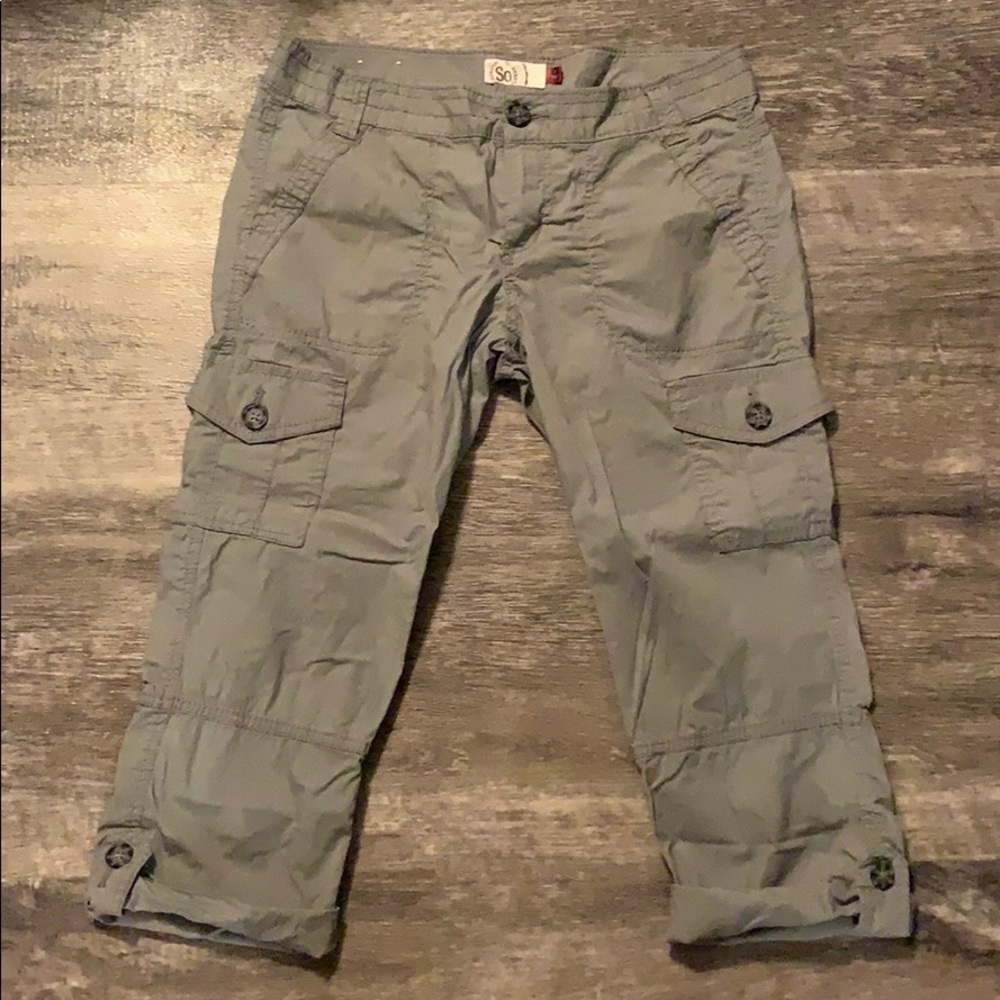 SO Cargo Capris